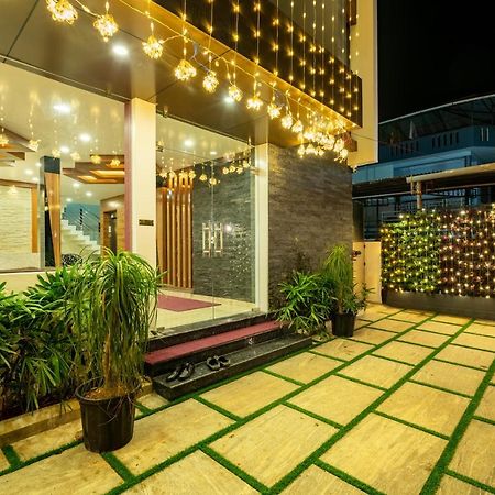Daan Regency Hotel Thrissur Bagian luar foto