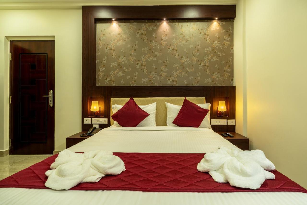 Daan Regency Hotel Thrissur Bagian luar foto