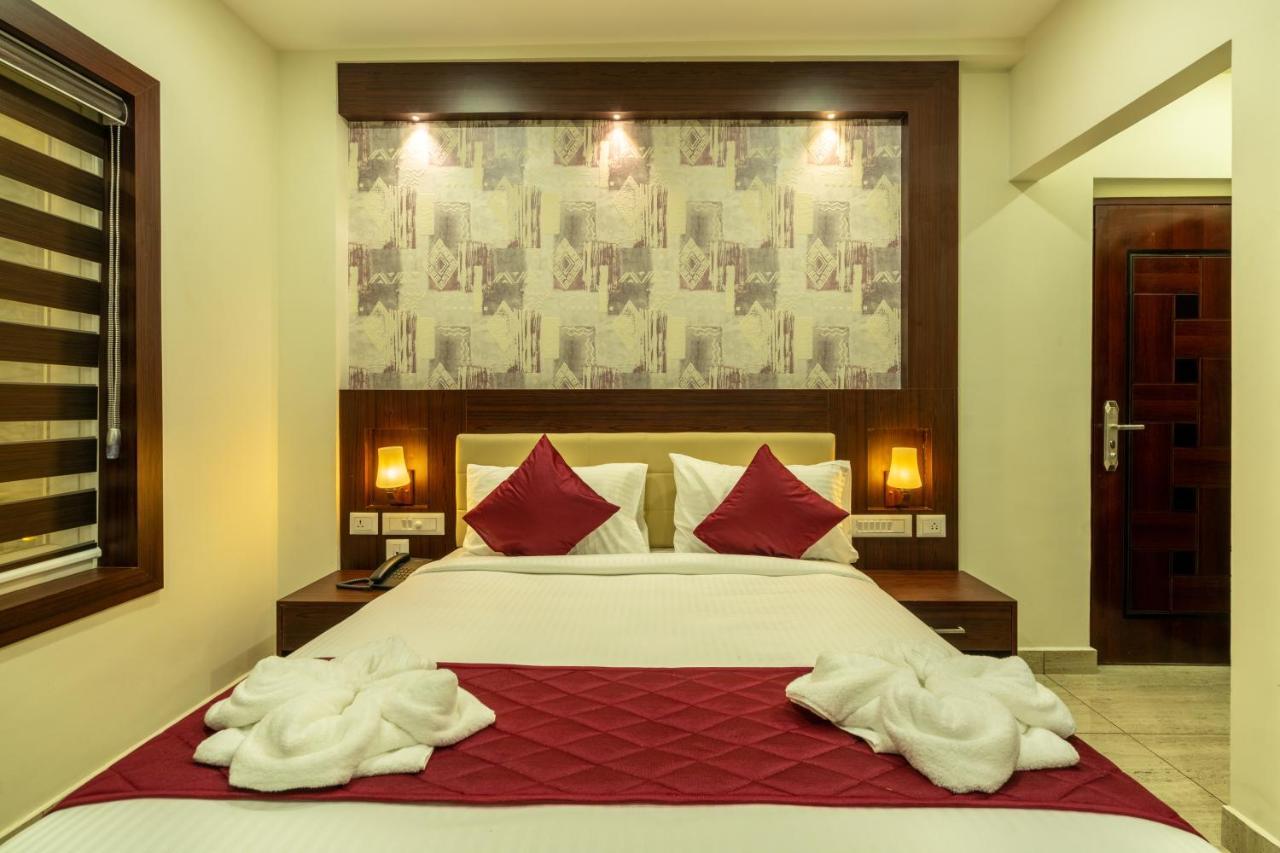 Daan Regency Hotel Thrissur Bagian luar foto
